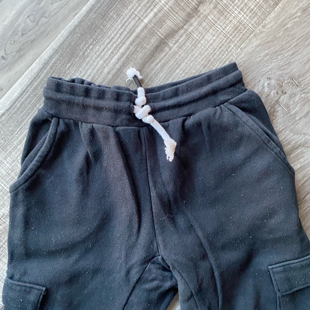 Art Class Boys Black Sweatpants Size Medium ( 8-10) - Picture 2 of 6
